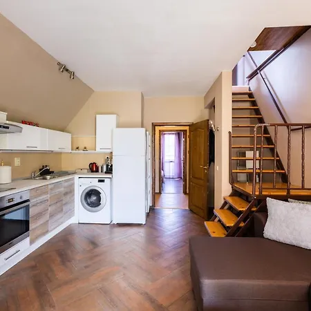 Quiet Maisonette メ Free Parking Lägenhet *