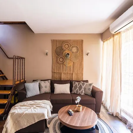 Quiet Maisonette メ Free Parking * וארנה