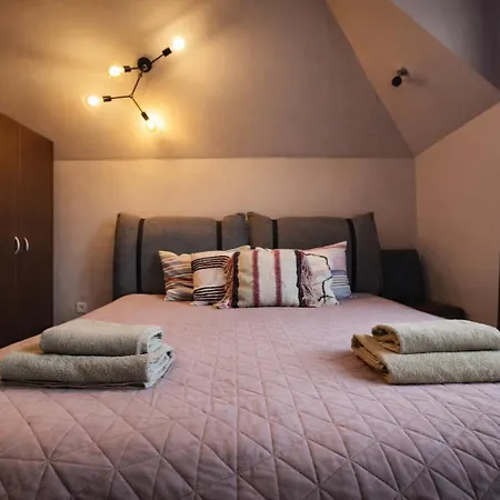 Quiet Maisonette メ Spot Apartment *