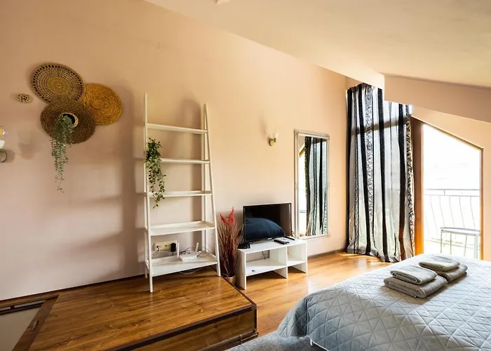 Apartment Quiet Maisonette メ Free Parking Warna